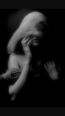 gossipRPGLAVG's profile picture. Au fond,je sais que vous m'aimez.