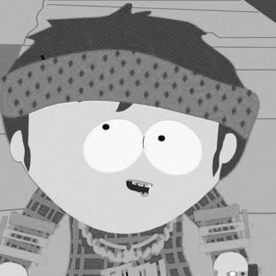 Hey fe-fe-fellas welcome to my Twiter page. I'm a comiden and a proud member of the Cr-Cr-Crips...Wow what an amazing aduidnce.#RP