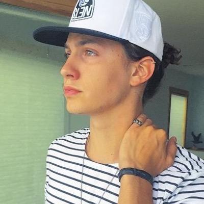 know yourself. life is eternal if you leave a legacy. R.C.N snapchat: rychristopher ryann@brandtheglobe.com chrisnassif21@gmail.com pheed:ryannassif (ovo)