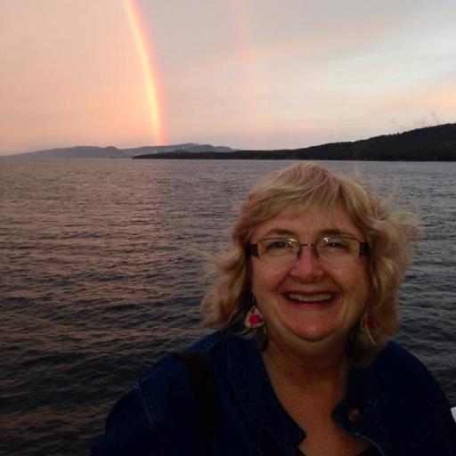 pssj's profile picture. Huge Vancouver Canucks fan, Mom of teens, techno newbie... don't really know how to use this... I need a class or something :)