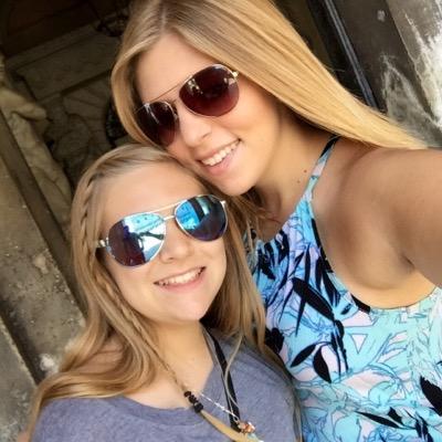 hellomegan_'s profile picture. 