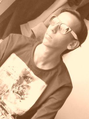 bhaumisra's profile picture. simple stud of arts