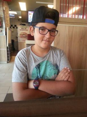 juan_jdompa's profile picture. danisu y mariaparrado♥

si fuera superman te llevaria volando pero como no lo soy te jodes y vas andando! !