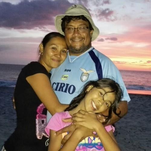 ruiz1669's profile picture. Nacido en San José , Costa Rica , Ingeniero Forestal y Paramédico....