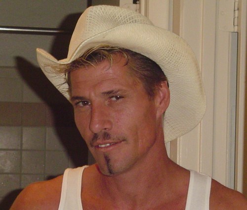 richnthick's profile picture. I AM A 41 YR OLD  , FATHER OF 2 AND HAD A STROKE 7 AND A HALF YEARS AGO ... STILL WAITING FOR DISABILITY