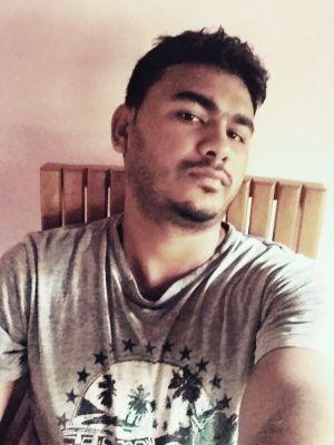 neoinevitable's profile picture. amour movies,music,books,paints and traveler,tall. offroader. . unconventional. # http://t.co/RrLPbUGlnZ