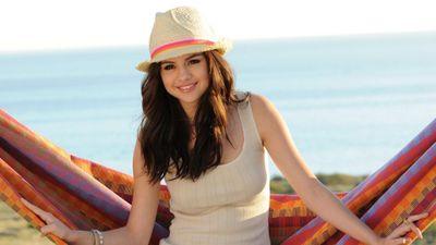 Who is Selena Marie Gomez? In maths: My solution.In history:My queen.In chemistry:My reaction.In art:My heart.In me:My princess inspiration!♥BFF @lauu_mg2