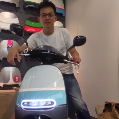dearethan's profile picture. 