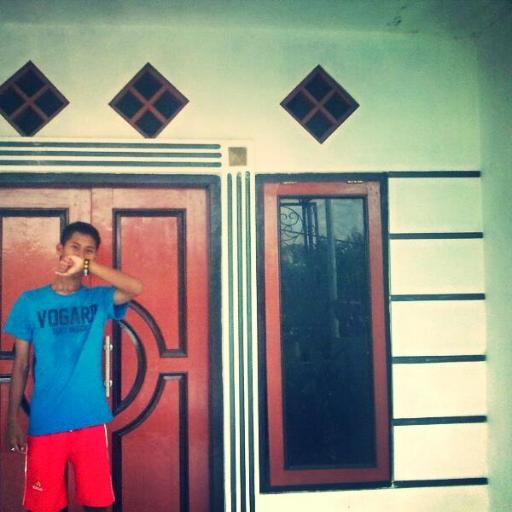 FarhanJr9_'s profile picture. Aim~ and Bang!