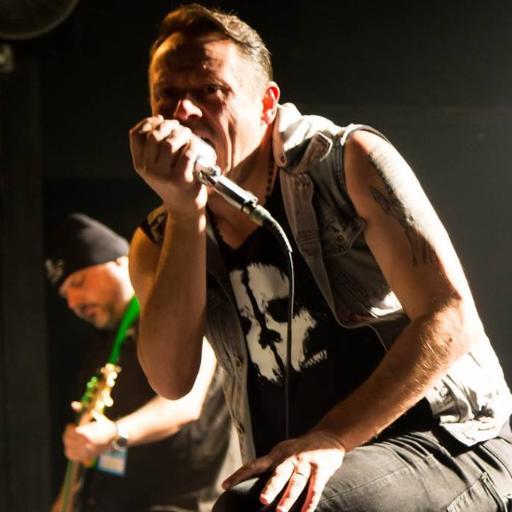 PaulJoyner71's profile picture. Father to the most beautiful daughter - Husband to an amazing wife - Singer in a sic arsed metal band. Queen fanatic!