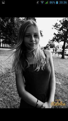 BassEmmabass14's profile picture. Ma2x , Margot , Kendji 

#UnAmourDeJeunesse