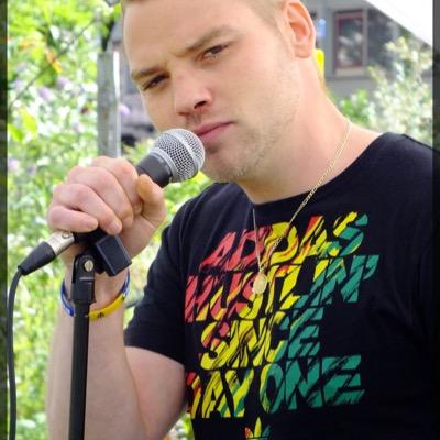 Royalee_'s profile picture. I'm an artist love making music and bin doing it for 10 years. i sing reggae/dancehall music currently working on my new album!