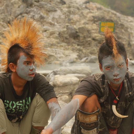 A punk Daydream is a portrait of the largest growing Indonesian punk community in the world.