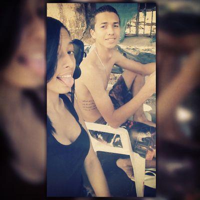 Cinthiagodinhoo's profile picture. Deus acima de todas a coisas 
19 anos 
#futura enfermeira