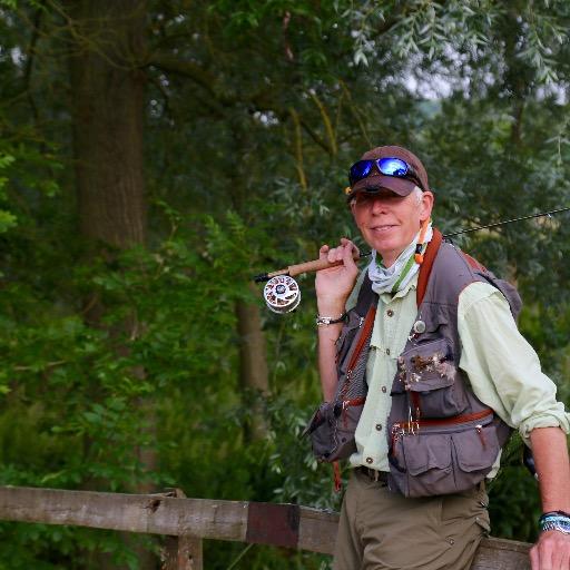 Mad fisher, lover of pen, brush, lens, my two amazing children and life...and my 2 Black Labs, and @Fishing for Schools