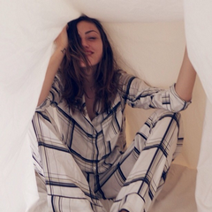 DepravedDream's profile picture. Sex and love and guns. Light a cigarette. | Seventh year. Slytherin.