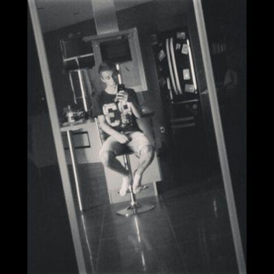 15 yo
foot
asd/usp❤