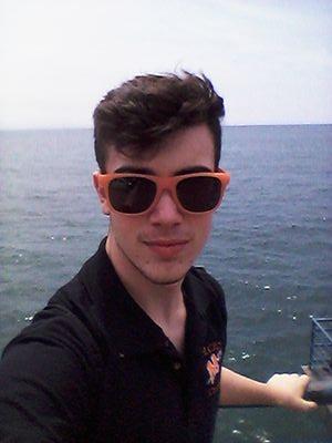 jjjcgboy's profile picture. Why did I join Twitter?