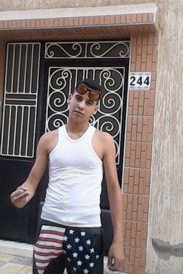 FanioSimo's profile picture. 