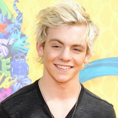 auliarachr's profile picture. 