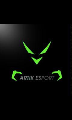 joueur DE 17 yo Rosteur Artik esport Lannable poste Ar ancre :) @Ftspart @ChocaaV_2 #les fréros ♥