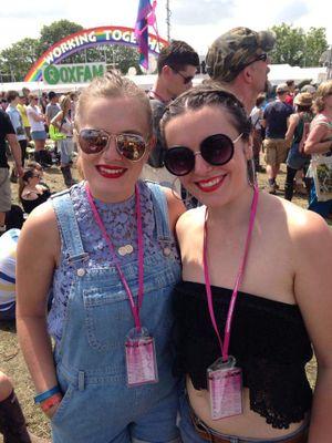 ChloeMod's profile picture. 