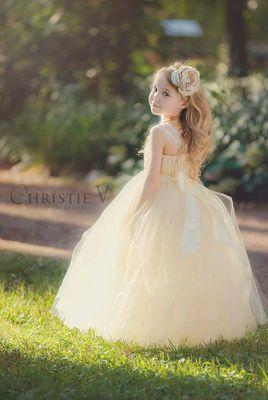 Let my soul smile through my heart and my heart smile through my eyes, that I may scatter rich smiles in sad hearts.