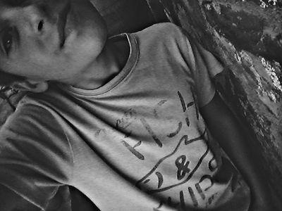 AloonsoooPerrea's profile picture. Someone Else.