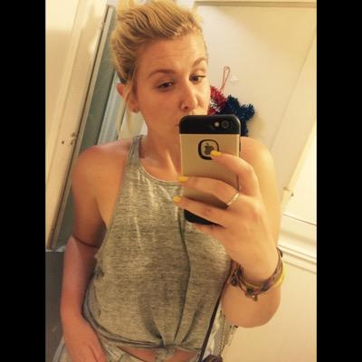 heyitsjame_O's profile picture. atleast you cant hear my accent in tweets ☯