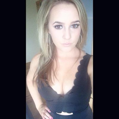 leahfitz1's profile picture. 