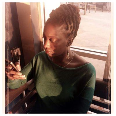 DaugHtER x SistHER x tHERapist × EntreprenHEuR