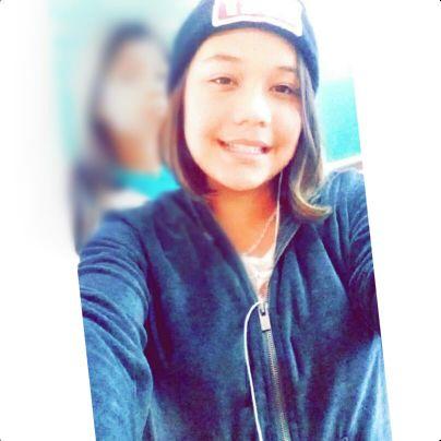 gabrielepega's profile picture. tati zaqui seguio dia 08/04/15 as 10:57.  tatinatica com muito orgulho ❤ te amo tati