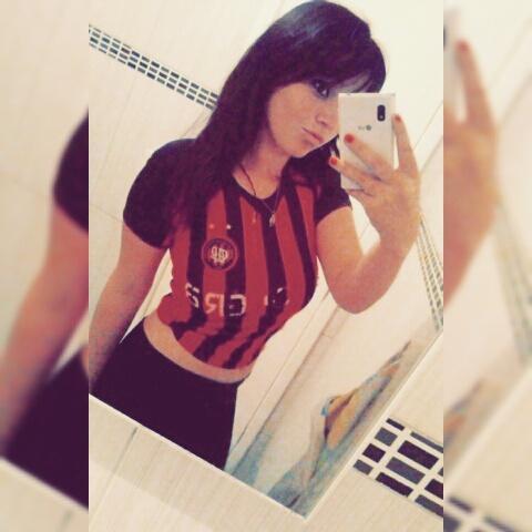 FatosDasPutaria's profile picture. Menina, 19 anos. Ousada!