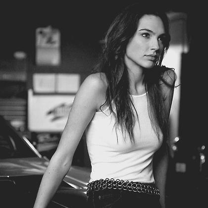 Trained to Hunt, destined to protect. Soulmated to @Hunter_Hagan the one I will always love. RP Only