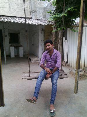 s7879918s's profile picture. 