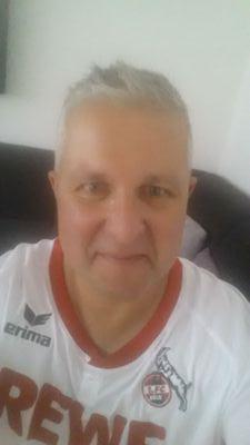 MHeymanns's profile picture. Zufrieden