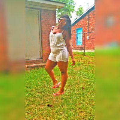 Singleee, Goofyyy,T.W Josey Eaglette #RIPCJ #RIPKAE
SC: tupacbabe85
IG:_prettydancerrr