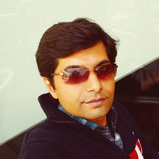 I am a .NET Architect and I like to tweet about programming, architecture, design and testing