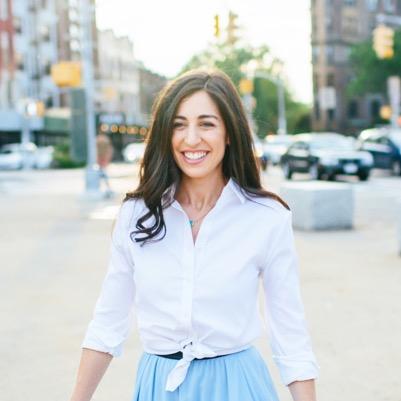I teach women *supreme self-care*: mental, emotional, physical & soulful. Founder of 21 Day Intuitive Eating Challenge & Master Your Life Course