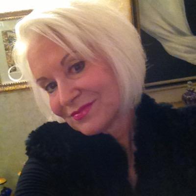 love art, jewelry, fashion, music. biking, cooking and having fun with family and friends!