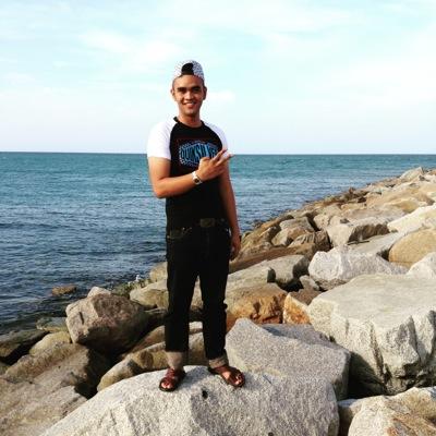 asyrafisehak's profile picture. 