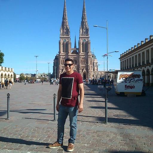 elapach's profile picture. 