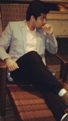 sarinrahul786's profile picture. 