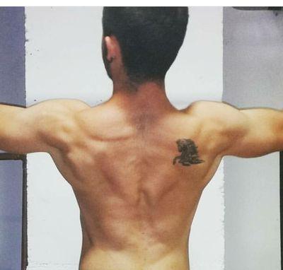 Amante del frontenis,deportista, drifter y amante de la musica y de los tatuajes.