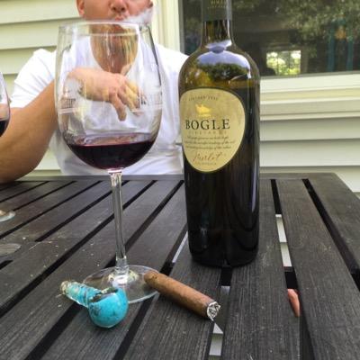 nans112's profile picture. im really not a asshole. i just come off that way.