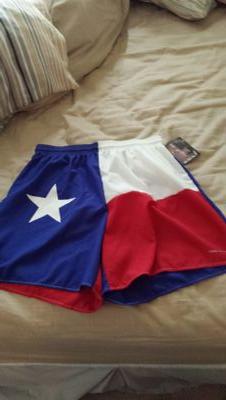 colerunnings's profile picture. Flyer. Sometimes runner. Weather geek. In search of great food and drink! Always up for an adventure!