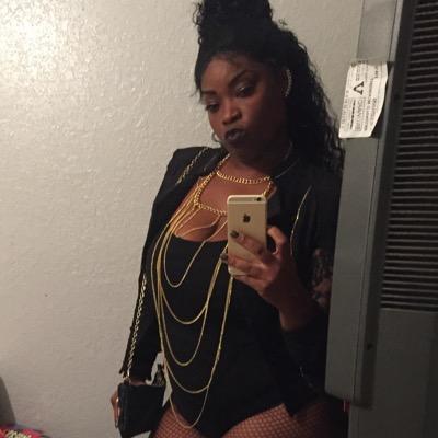 HOT MATURE SEXY MOMMA READY TO FUCK Black she male sex