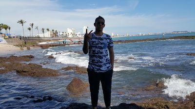 Bombonyboy's profile picture. Insta: AndresRoblesLo
Sc: AndresRoblesLo