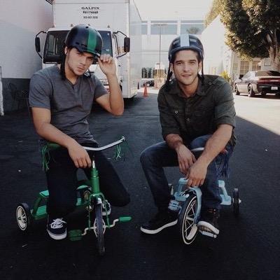 _Caleb_Clarke_'s profile picture. Adopted and live with my six other siblings who moved from London. Were friends until you mess with my siblings.