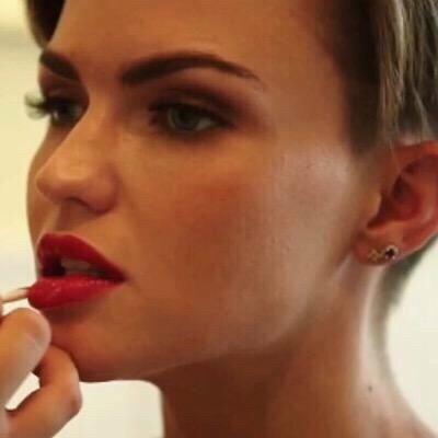 rosexual's profile picture. i wanna say that samira and ruby are my favs but like can i actually pls marry the entire cast